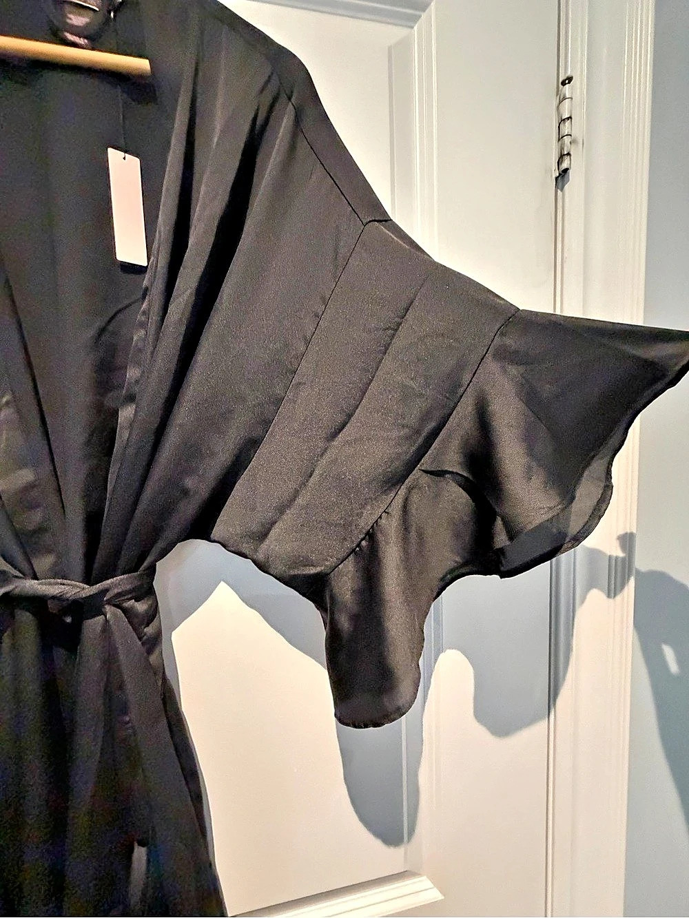 Victoria's Secret Georgette Flounce Robe Black Ruffle Robe M/L NWT - Picture 3 of 5
